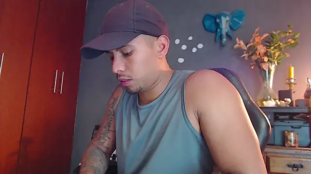 Snapshot of geirge_teacherxx chatting on January 13, 2025, 1:13 am geirge teacherxx online show from January 13, 2025, 1:13 am