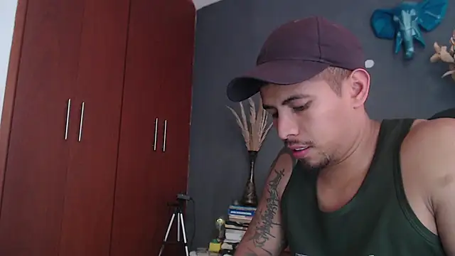 Snapshot of geirge_teacherxx chatting on January 21, 2025, 8:00 pm geirge teacherxx online show from January 21, 2025, 8:00 pm