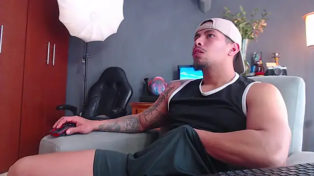 Snapshot of geirge_teacherxx chatting on October 23, 2025, 6:28 pm geirge teacherxx online show from October 23, 2025, 6:28 pm