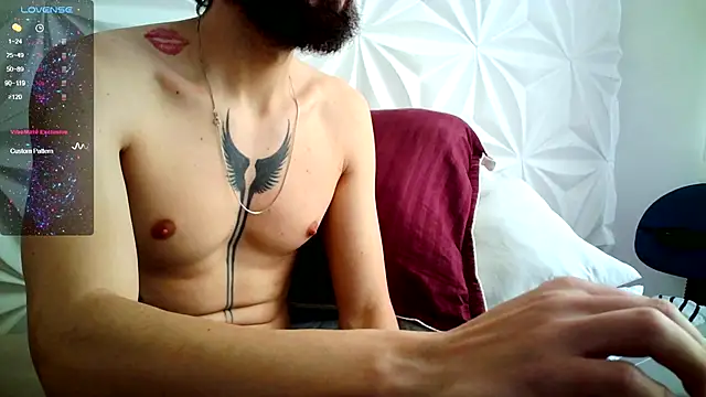 jerryandjessica online show from November 11, 2025, 7:36 pm