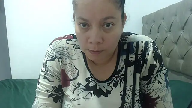 tiffany horny 1 online show from February 23, 2025, 4:28 am