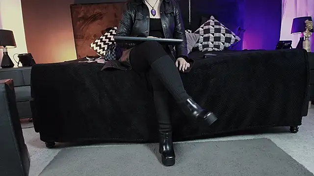 Snapshot of _Jade_16 chatting on September 23, 2025, 11:46 am Jade 16 online show from September 23, 2025, 11:46 am