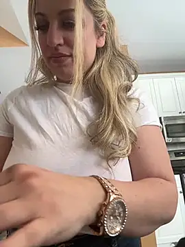 miamellycious online show from January 17, 2025, 2:28 pm