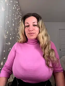 Snapshot of miamellycious chatting on September 27, 2025, 12:32 pm miamellycious online show from September 27, 2025, 12:32 pm