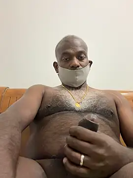 Snapshot of strongguyindia chatting on January 31, 2026, 8:18 pm strongguyindia online show from January 31, 2026, 8:18 pm