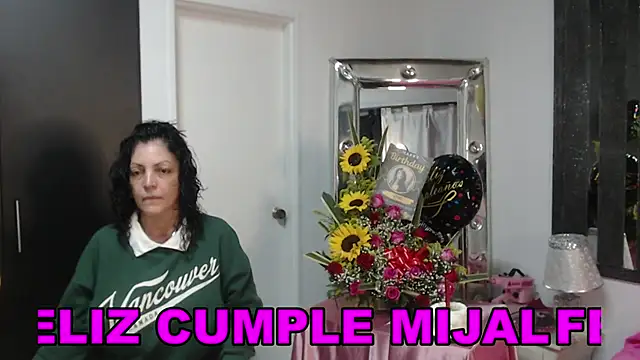 mijal queen online show from March 7, 2025, 3:08 am