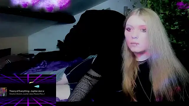 Blacklim00n online show from December 4, 2024, 9:35 pm