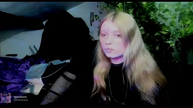 Blacklim00n online show from February 23, 2025, 5:50 pm