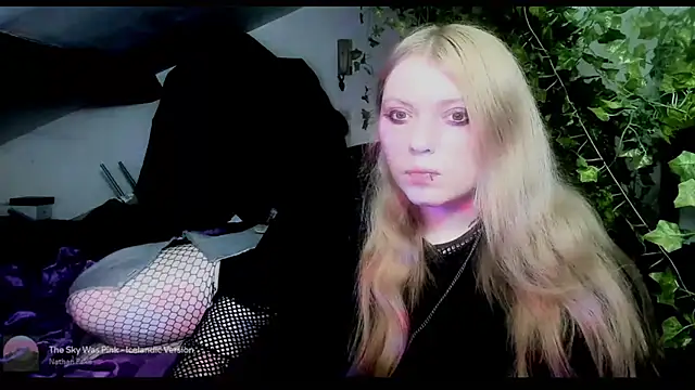 Blacklim00n online show from February 26, 2025, 6:43 pm