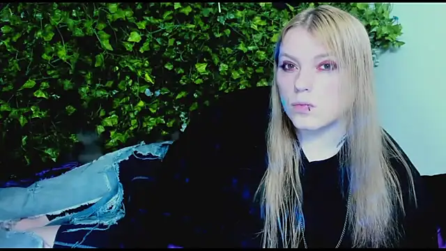 Blacklim00n online show from February 18, 2026, 9:00 pm