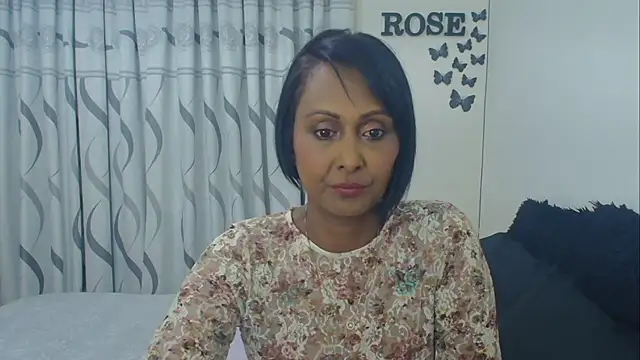 Snapshot of Ms_Rosexxx chatting on August 8, 2026, 6:10 pm Ms Rosexxx online show from August 8, 2026, 6:10 pm