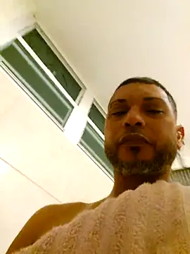 tropikboy online show from November 27, 2025, 5:20 am