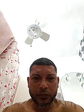 tropikboy online show from November 28, 2025, 12:41 pm