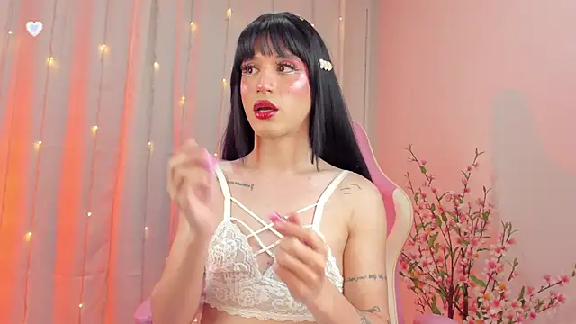 rosseblondee online show from November 29, 2025, 11:19 pm