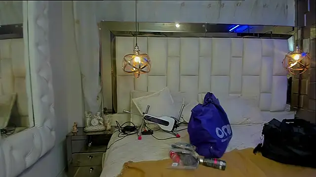 Snapshot of Nara_belen chatting on March 24, 2026, 3:33 am Nara belen online show from March 24, 2026, 3:33 am