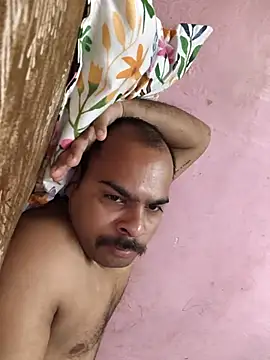 Vickyrajput009 online show from January 13, 2026, 11:48 am