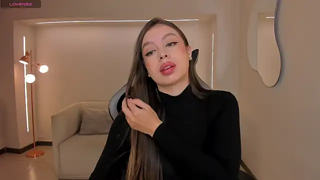 EllaClark online show from September 15, 2025, 6:52 pm