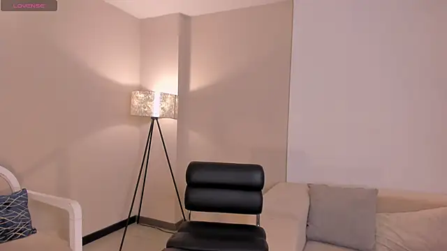 EllaClark online show from September 24, 2025, 6:55 pm