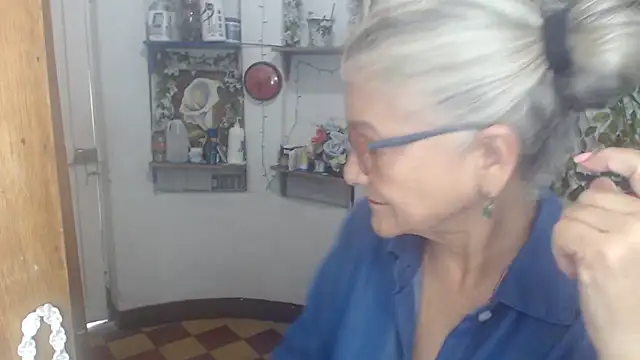 FunnyGrandma online show from May 2, 2026, 9:31 pm