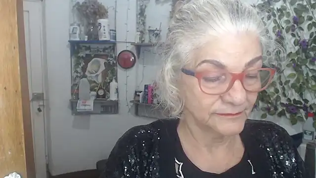 FunnyGrandma online show from May 9, 2026, 3:34 am