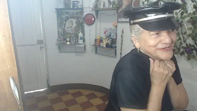 FunnyGrandma online show from June 6, 2026, 7:40 pm