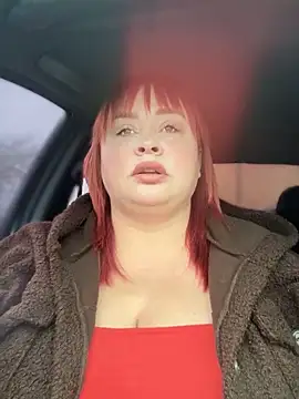 Snapshot of Model9798 chatting on October 23, 2025, 8:35 am Model9798 online show from October 23, 2025, 8:35 am