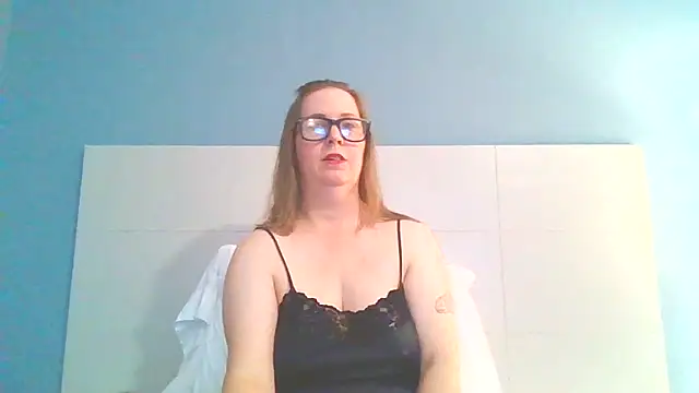 Snapshot of SweetandNaughty1 chatting on December 12, 2024, 12:01 pm SweetandNaughty1 online show from December 12, 2024, 12:01 pm