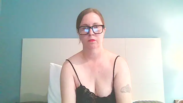 Snapshot of SweetandNaughty1 chatting on February 27, 2025, 8:20 pm SweetandNaughty1 online show from February 27, 2025, 8:20 pm