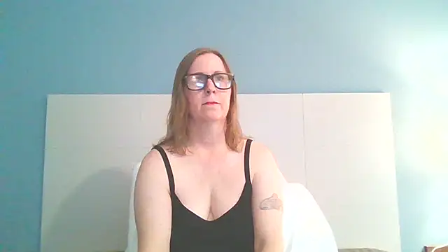 Snapshot of SweetandNaughty1 chatting on March 5, 2025, 10:10 pm SweetandNaughty1 online show from March 5, 2025, 10:10 pm