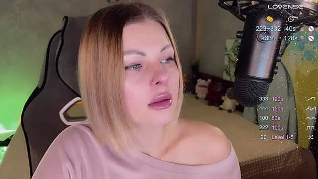 Your Sweet Lilu online show from December 17, 2024, 12:54 pm