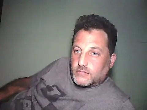 Snapshot of Reload_033 chatting on April 14, 2026, 8:04 pm Reload 033 online show from April 14, 2026, 8:04 pm