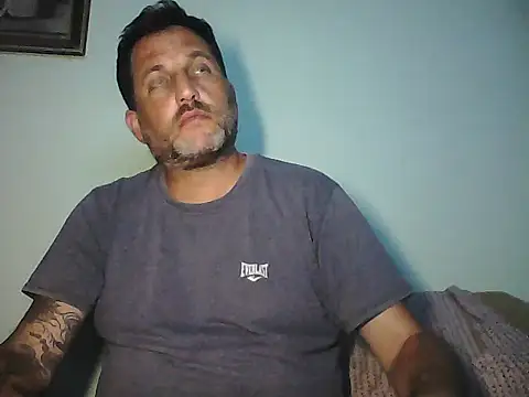 Snapshot of Reload_033 chatting on April 24, 2026, 12:13 am Reload 033 online show from April 24, 2026, 12:13 am