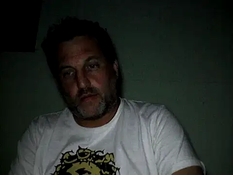 Snapshot of Reload_033 chatting on May 23, 2026, 3:34 am Reload 033 online show from May 23, 2026, 3:34 am