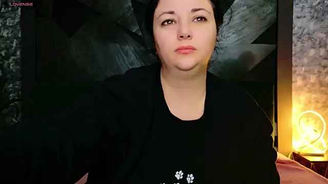 AleshaArabian online show from December 29, 2024, 8:15 pm