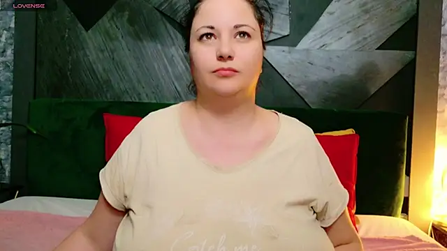 AleshaArabian online show from January 9, 2025, 8:01 pm