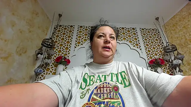 AleshaArabian online show from December 5, 2025, 5:16 am