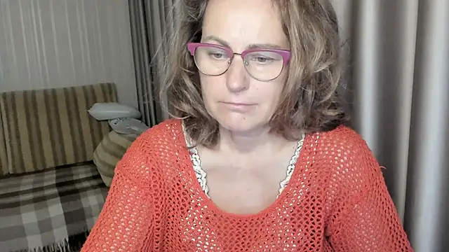 lauraoven online show from December 7, 2024, 12:13 pm