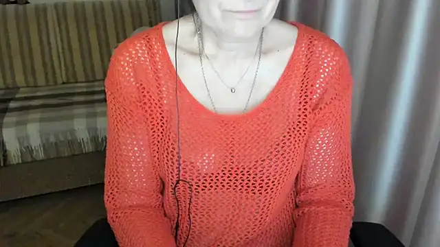 lauraoven online show from March 5, 2025, 2:45 pm