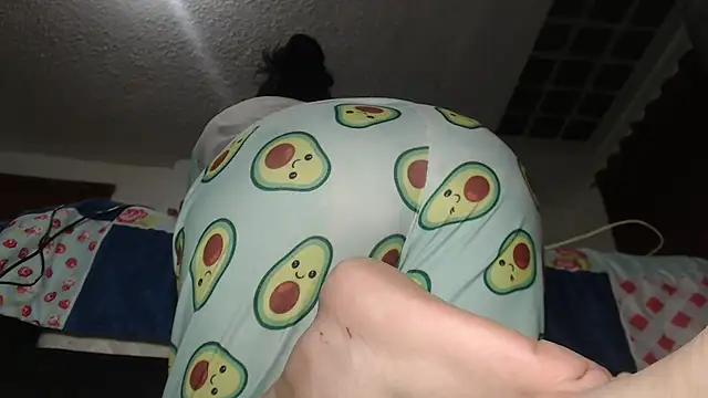 prettyangelsquirt online show from December 19, 2024, 9:49 pm