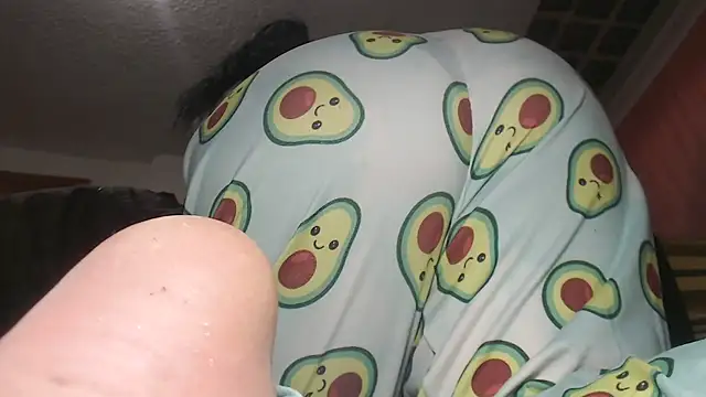 prettyangelsquirt online show from January 3, 2025, 5:31 pm