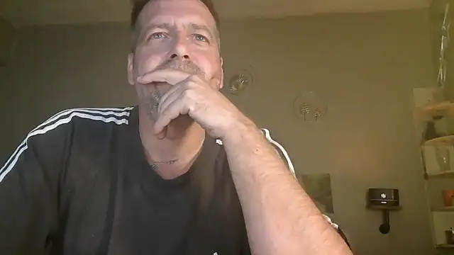matrikes1 online show from May 11, 2026, 4:04 pm
