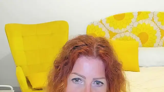 Snapshot of milf_penelope chatting on October 14, 2025, 4:30 pm milf penelope online show from October 14, 2025, 4:30 pm