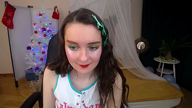 CloudGrace online show from December 28, 2024, 3:26 pm