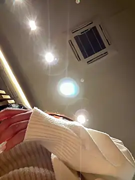 Wet  Bunny online show from December 18, 2024, 9:47 am