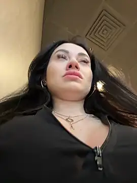 Wet  Bunny online show from September 18, 2025, 6:37 am