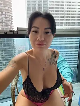 Snapshot of Wet__Bunny chatting on July 26, 2026, 6:21 am Wet Bunny online show from July 26, 2026, 6:21 am