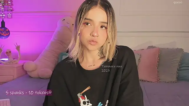 Snapshot of _Tammara_ chatting on October 7, 2025, 11:02 pm Tammara online show from October 7, 2025, 11:02 pm