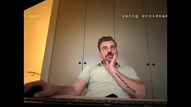 mrbigballs online show from October 8, 2025, 4:59 pm