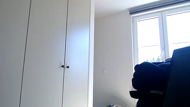 mrbigballs online show from April 30, 2026, 12:44 pm