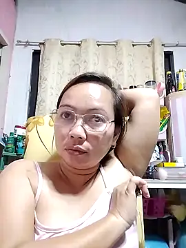 asianwet4u online show from February 4, 2025, 1:27 pm